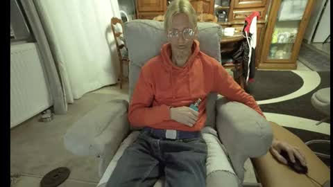 jeff online show from 12-16-25, 05:45