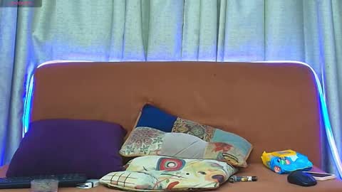 Klhoe Carter 3 online show from 11-11-25, 11:38