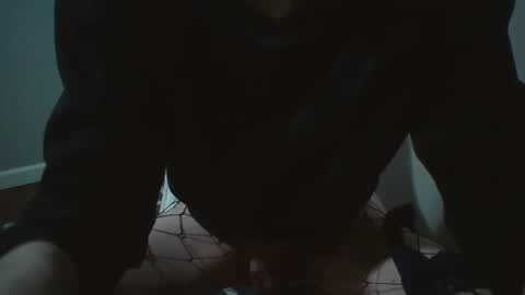 Snapshot of 02trisi02 chatting on 12-23-25, 03:59 Trisi02 online show from 12-23-25, 03:59