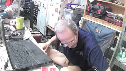 04oldskool online show from 12-23-24, 10:01