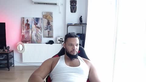 Kingsley online show from 03-09-26, 01:37