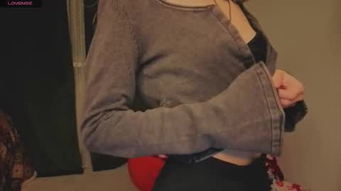 Snapshot of 0ophelia chatting on 02-04-26, 08:36 0ophelia online show from 02-04-26, 08:36