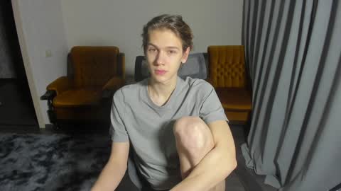 Adam online show from 01-12-25, 03:14