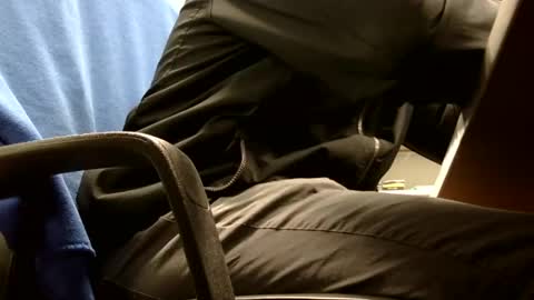 J10004246 online show from 01-27-25, 04:43