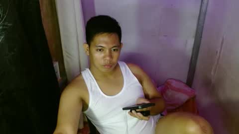 Snapshot of 11inchsinglecious chatting on 03-06-25, 03:56 HUGECOCK online show from 03-06-25, 03:56