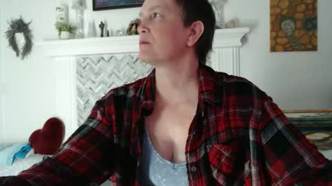 Aurora Willows online show from 03-17-26, 02:16