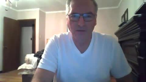 Snapshot of 123456ant chatting on 01-11-25, 10:18 123456ant online show from 01-11-25, 10:18