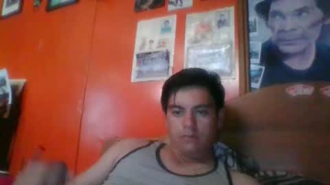 Snapshot of 12agus98 chatting on 01-05-25, 06:24 12agus98 online show from 01-05-25, 06:24