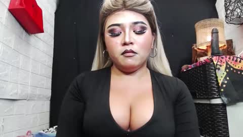 Snapshot of 12inchsexyanacodats chatting on 11-21-25, 06:39 sexy kia online show from 11-21-25, 06:39