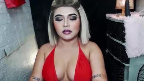 Snapshot of 12inchsexyanacodats chatting on 04-18-26, 12:14 sexy kia online show from 04-18-26, 12:14