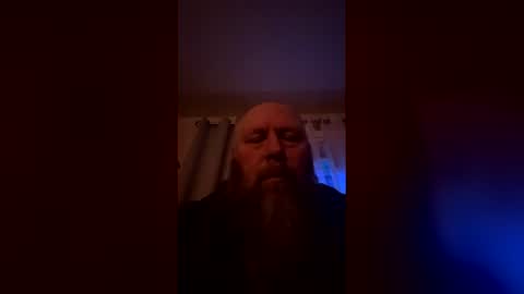 Snapshot of 12sil chatting on 01-15-26, 01:48 12sil online show from 01-15-26, 01:48