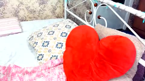 13aaaxxx online show from 12-18-24, 12:32