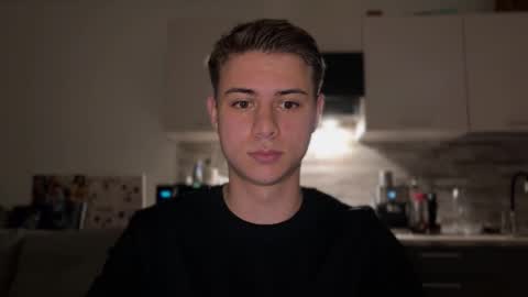 Lance online show from 10-24-25, 04:25