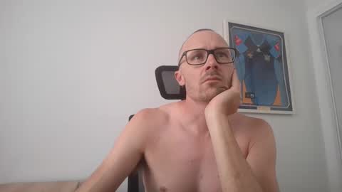 Justin186 online show from 02-02-25, 04:15