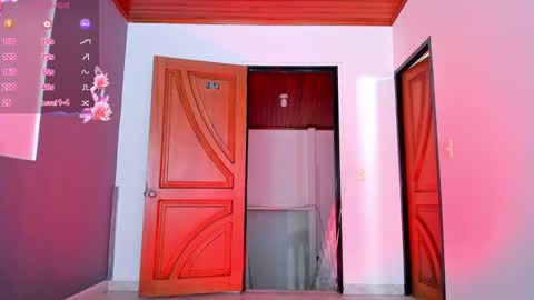 Snapshot of 18_salo chatting on 12-04-24, 08:23 SALOME online show from 12-04-24, 08:23