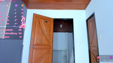 Snapshot of 18_salo chatting on 12-19-24, 05:18 SALOME online show from 12-19-24, 05:18