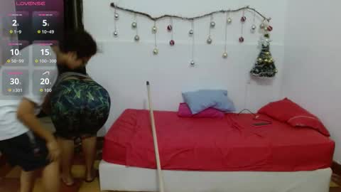 18and45couple online show from 12-21-25, 09:33