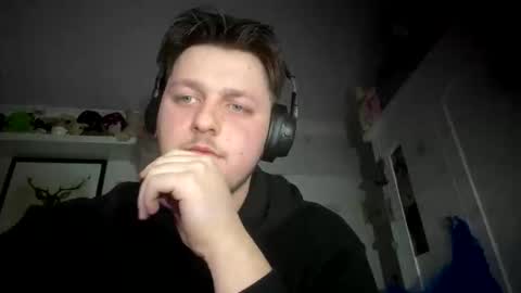 Snapshot of 18devil7 chatting on 02-13-26, 03:24 18devil7 online show from 02-13-26, 03:24