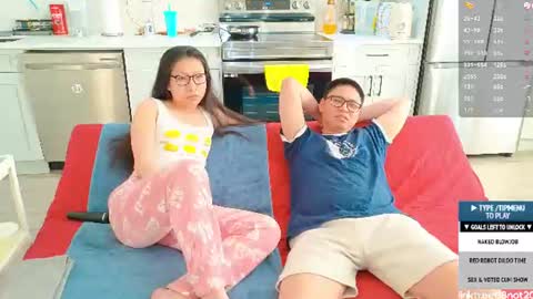 Snapshot of 18not20 chatting on 07-14-26, 02:05 Tong Ralph online show from 07-14-26, 02:05