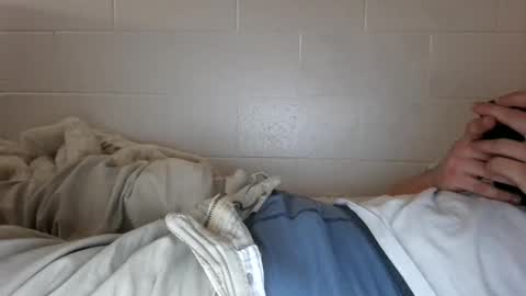 18skinnypee online show from 03-11-26, 07:53