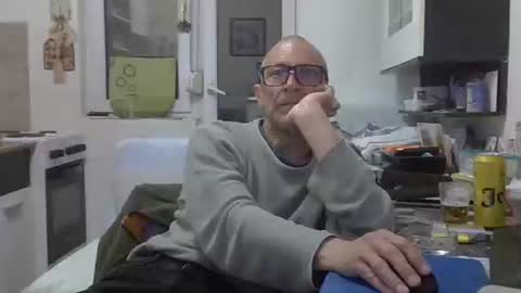 1973man online show from 03-25-26, 10:49