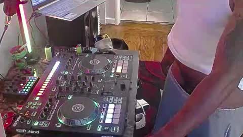 Mr. E the BBC online show from 04-13-26, 12:38