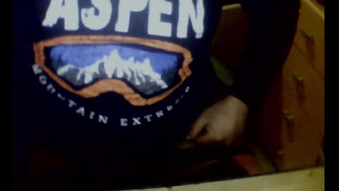 Snapshot of 19feetlover903 chatting on 03-12-25, 07:06 19feetlover903 online show from 03-12-25, 07:06