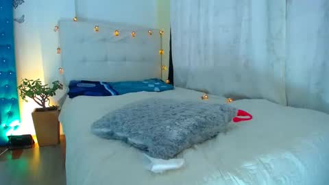 stef read my description online show from 02-02-25, 04:11