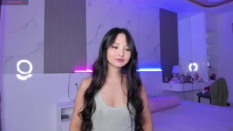 Snapshot of 1_love_8 chatting on 03-06-25, 12:10 Rose Nude only In Prvt online show from 03-06-25, 12:10