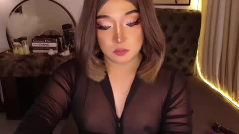 Ekang online show from 05-27-26, 06:49