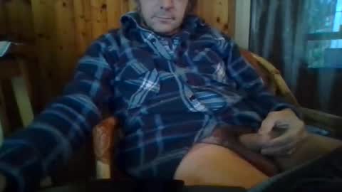 Snapshot of 1guido chatting on 10-27-25, 03:27 Guido online show from 10-27-25, 03:27