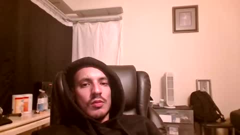 Snapshot of 1luv2cum chatting on 04-26-26, 10:57 sabotagegoat online show from 04-26-26, 10:57