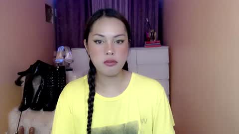 1miracle_tranny online show from 06-17-26, 07:00