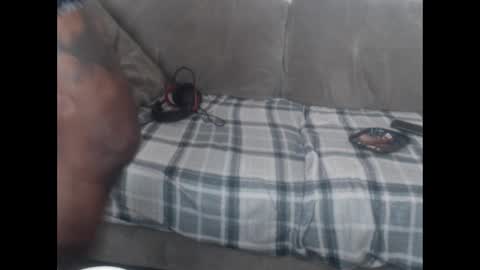 1n2Deep online show from 02-25-25, 10:50