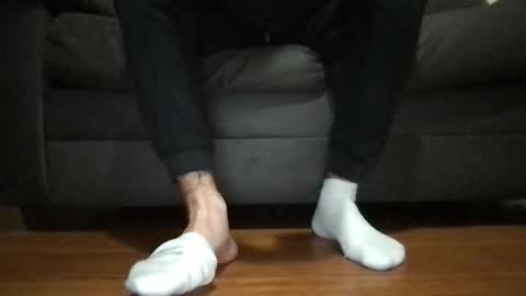 1ofthegoodguys online show from 12-18-25, 04:24