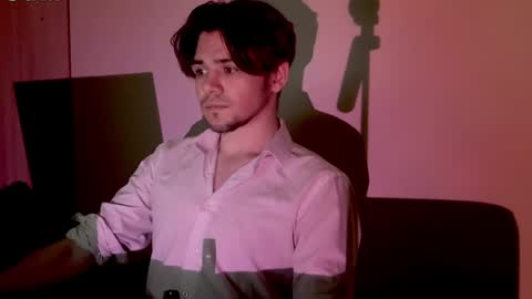1roberttt online show from 05-19-26, 08:48