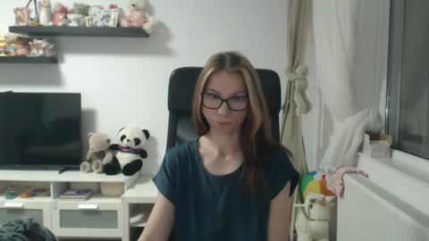 Vanessa   online show from 02-11-26, 06:24