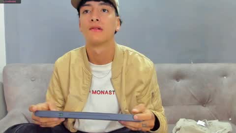 1Threestar online show from 01-05-25, 12:53