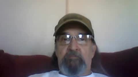 1valentine online show from 05-24-26, 02:22