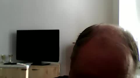 Snapshot of 1vaso chatting on 09-17-25, 07:32 1vaso online show from 09-17-25, 07:32