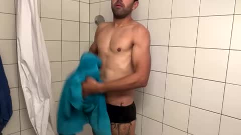 2025rob online show from 11-20-25, 06:40