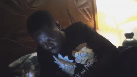 Snapshot of 242doggy242 chatting on 12-25-24, 04:33 420 Bbc online show from 12-25-24, 04:33