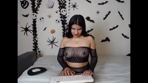 25melin online show from 10-21-25, 01:45