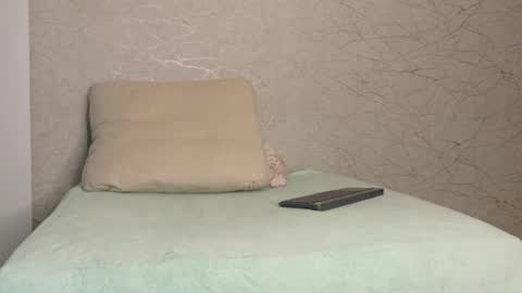 2alexoconor online show from 03-02-25, 11:42