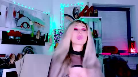 Alice online show from 02-22-26, 04:46