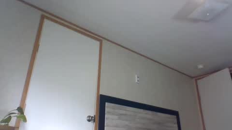 BlacJewels online show from 02-14-25, 06:40