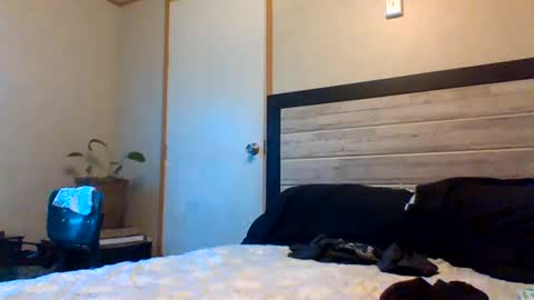 BlacJewels online show from 02-21-25, 02:38