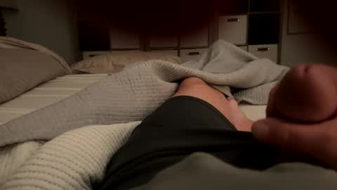 Snapshot of 2centz chatting on 12-07-24, 06:10 2centz online show from 12-07-24, 06:10