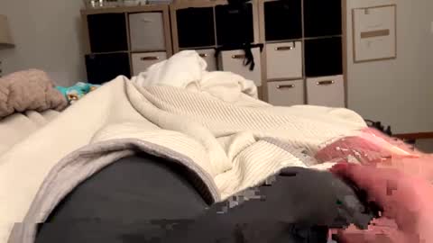 Snapshot of 2centz chatting on 01-01-25, 06:15 2centz online show from 01-01-25, 06:15