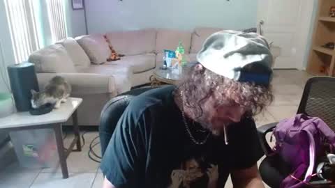 Snapshot of 2dirtyhillbillies chatting on 06-27-26, 12:22 ThrillBilly online show from 06-27-26, 12:22